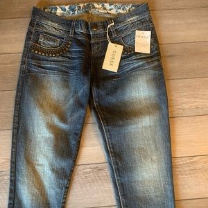 Women’s brand new guess jeans